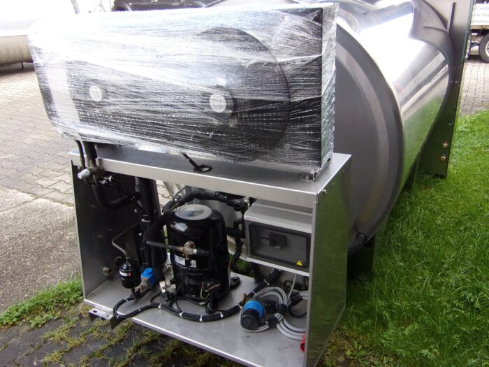 Alois Huber Landtechnik GmbH gebrauchter Milchkühltank
